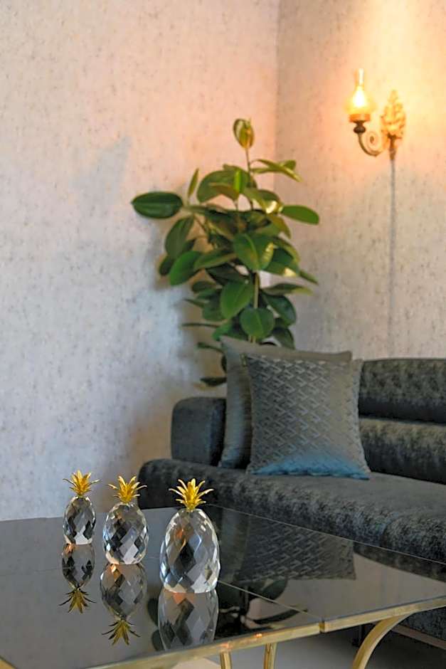 Five Diamonds Hotels