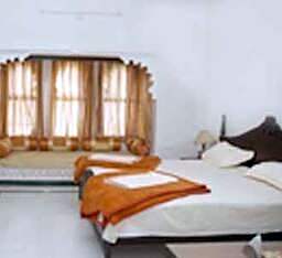 Hotel Moti Mahal Muroli