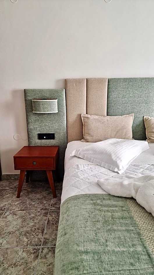 Hotel Dionysis Studios