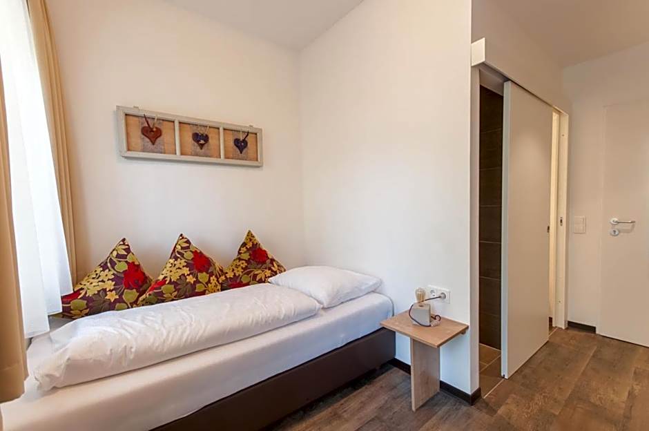 Pension Max SUMMERCARD INCLUDED