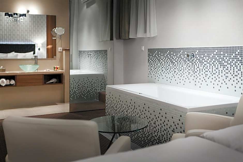 Pytloun City Boutique Hotel