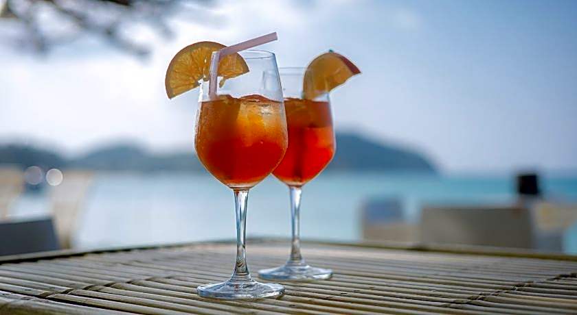 Viva On The Beach Hotel