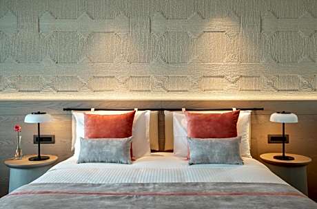 Suite with Private Pool