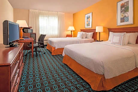 Double Room, Two Double Beds, Microwave/Mini Fridge