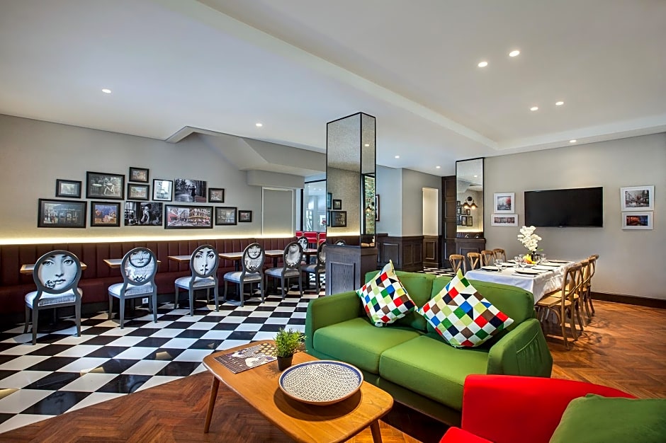 White Tree Residence