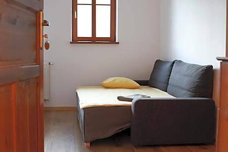 Studio with Sofa Bed