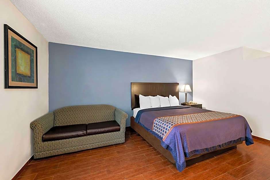 SureStay Plus Hotel by Best Western Lubbock Medical Center