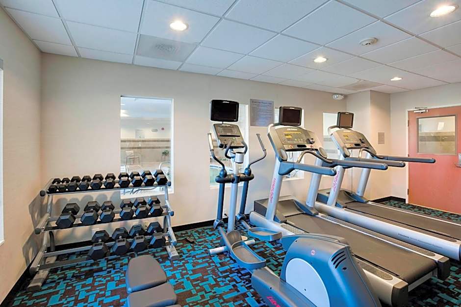 Fairfield Inn & Suites by Marriott South Hill I-85