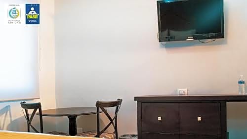 Hotel Maioris Kumate Culiacán