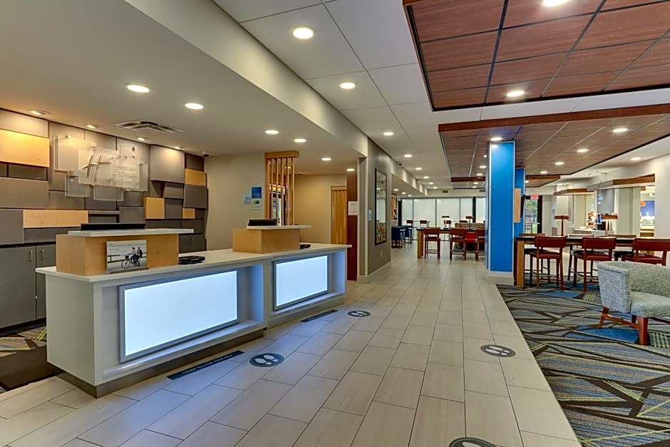Holiday Inn Express & Suites Troy By IHG