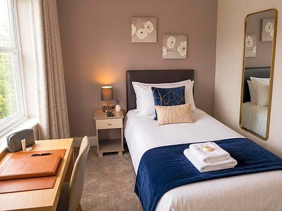 Hampton Hotel