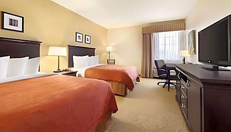2 Queen Beds-Non Smoking