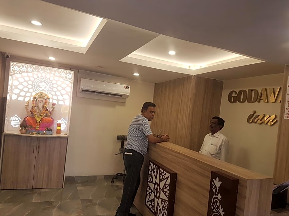 Hotel Godavari Inn 