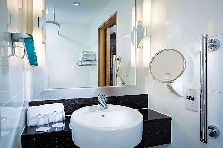 Park Inn By Radisson Cardiff City Centre