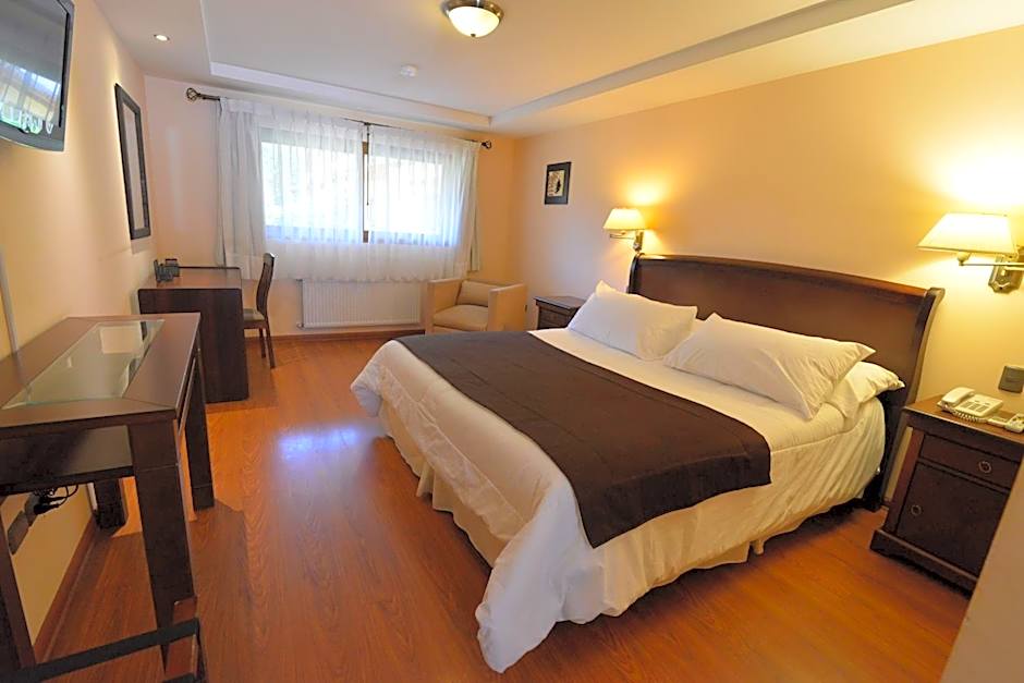 Howard Johnson Hotel Rinconada de Los Andes