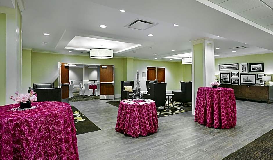 Hotel Silver Spring – Silver Spring, MD