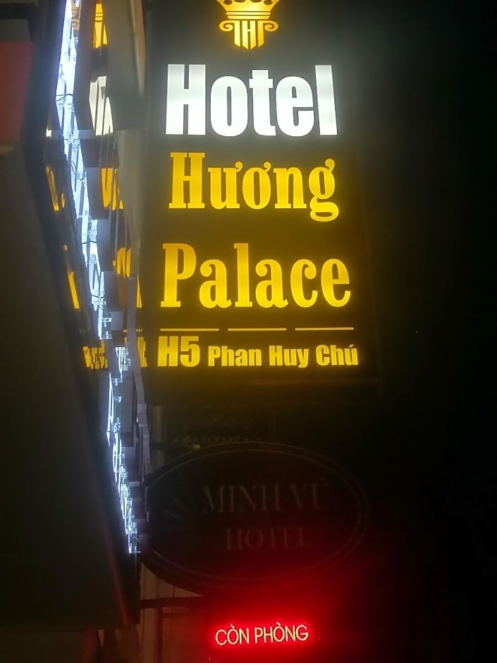 Hotel HƯƠNG PALACE