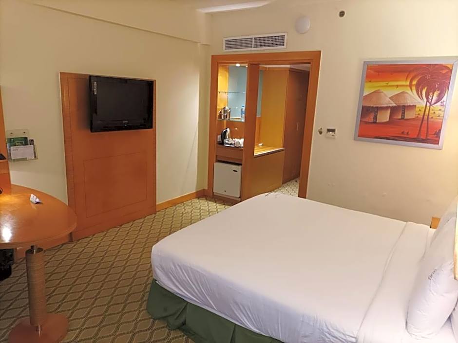 Holiday Inn Dar Es Salaam By IHG