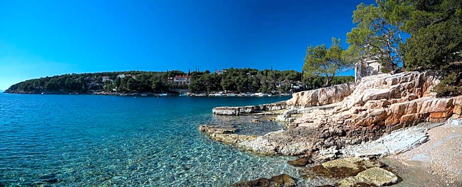 Olive Eden Holiday Home