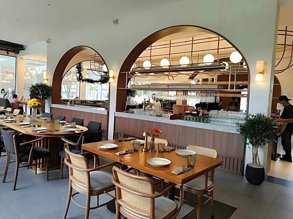 SCENE Bangkoknoi hotel (SHA Extra Plus)