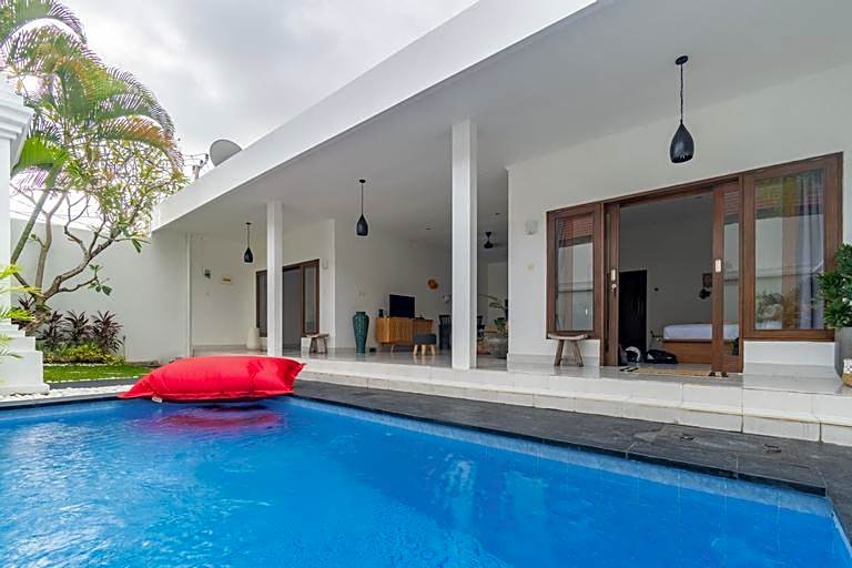 Casa Jinah 1 Modern 2BR Villa in Bidadari