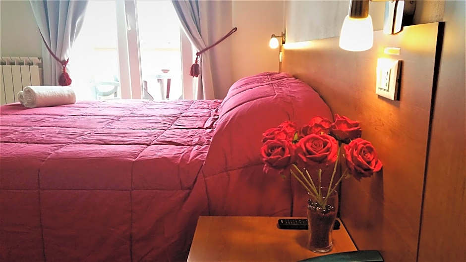 Venice Airport Room