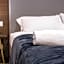 8room hotel