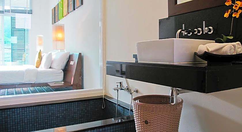 Two Villas Holiday Phuket: Oxygen Bang Tao Beach