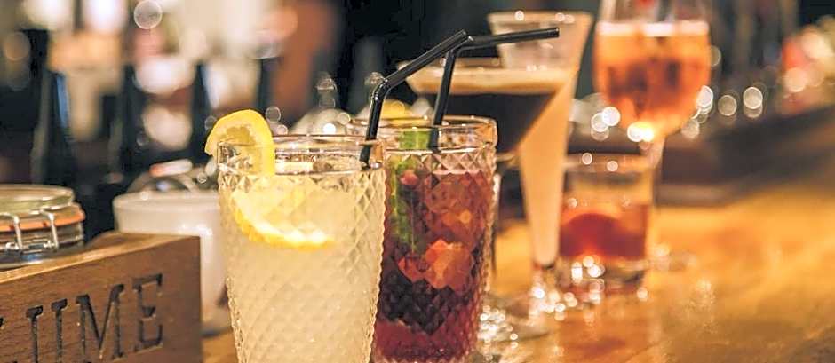 The Plume of Feathers