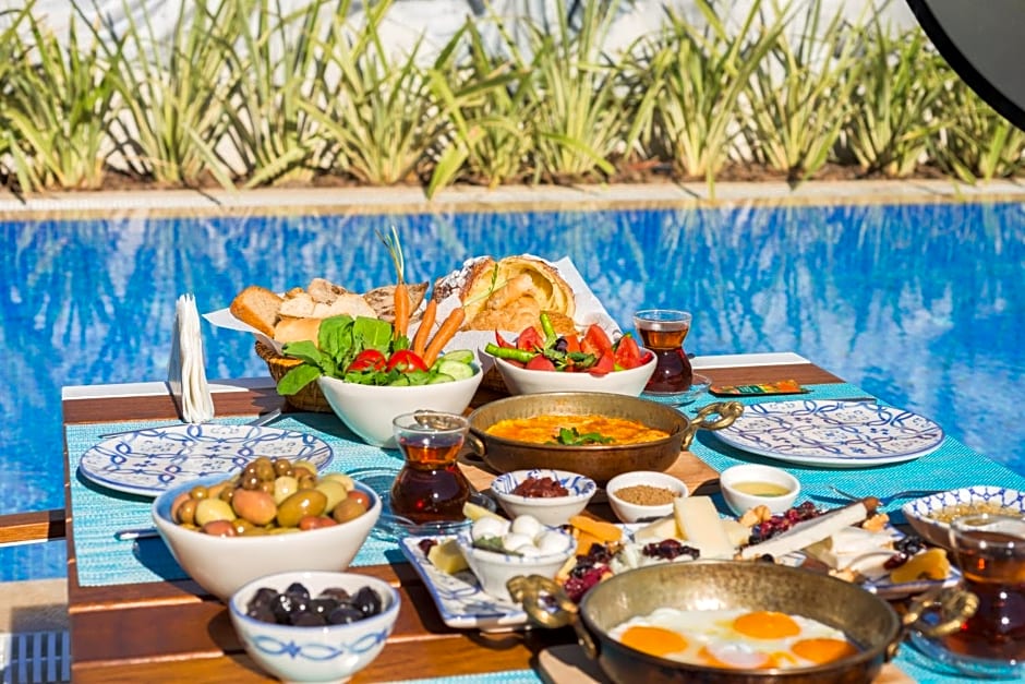 Rhodium Hotel Alaçatı