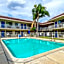 Motel 6-Bakersfield, CA - Airport