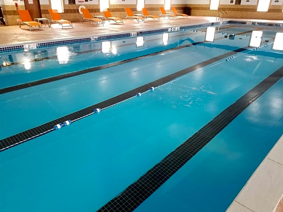 Holiday Inn Express Hotel & Suites Sheldon by IHG