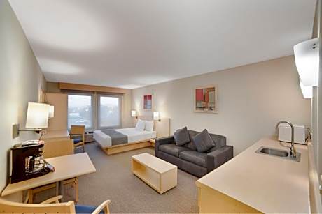 Queen Suite with Sofa Bed