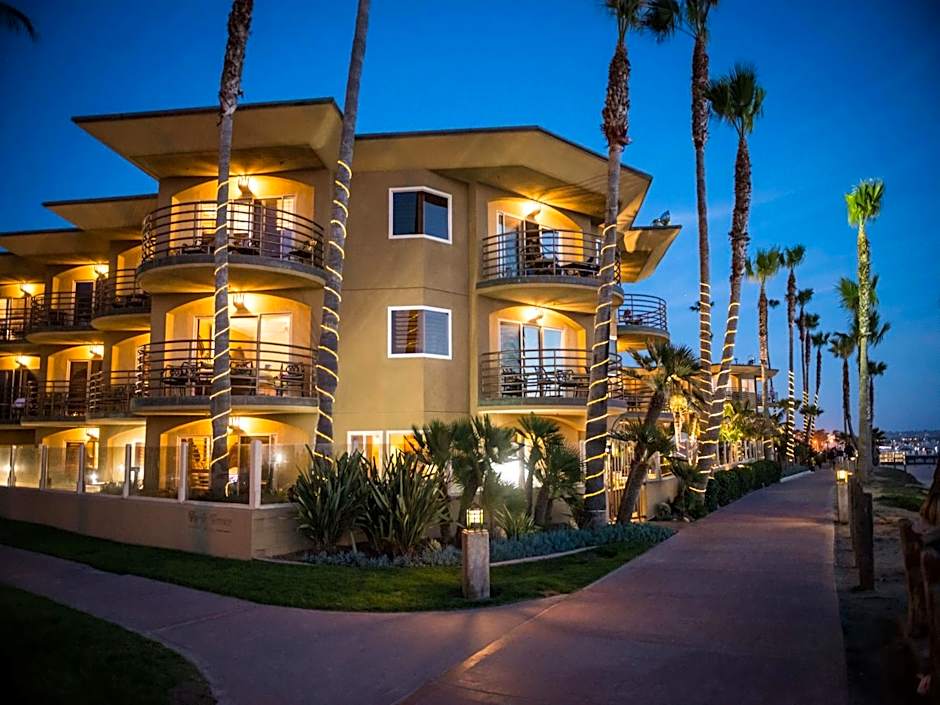 Pacific Terrace Hotel