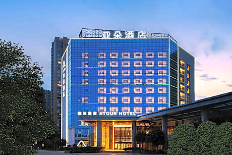 Atour Hotel Yuxi NieEr Music Square