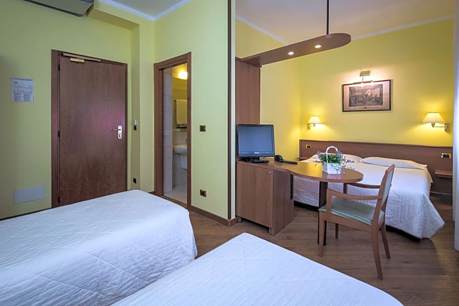 Nuovo Hotel Del Porto