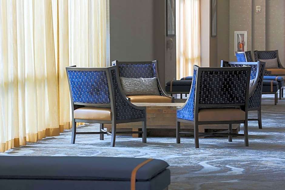 DoubleTree By Hilton Bay City Riverfront