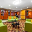 Econo Lodge Inn & Suites Airport