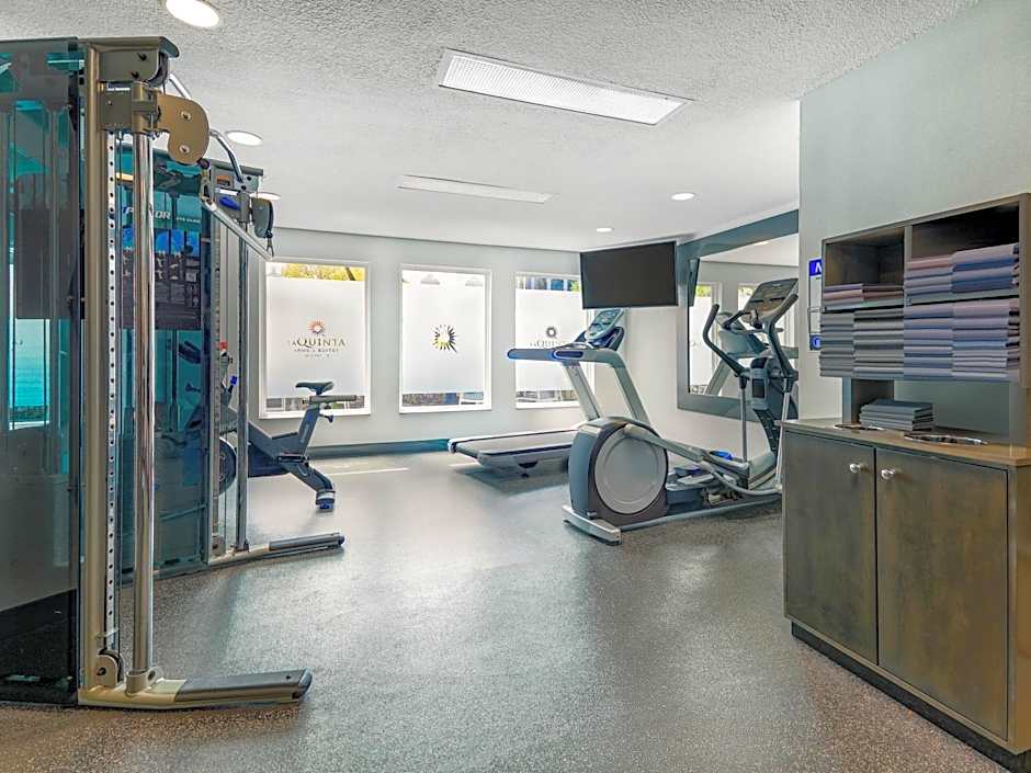 La Quinta Inn & Suites by Wyndham Las Colinas