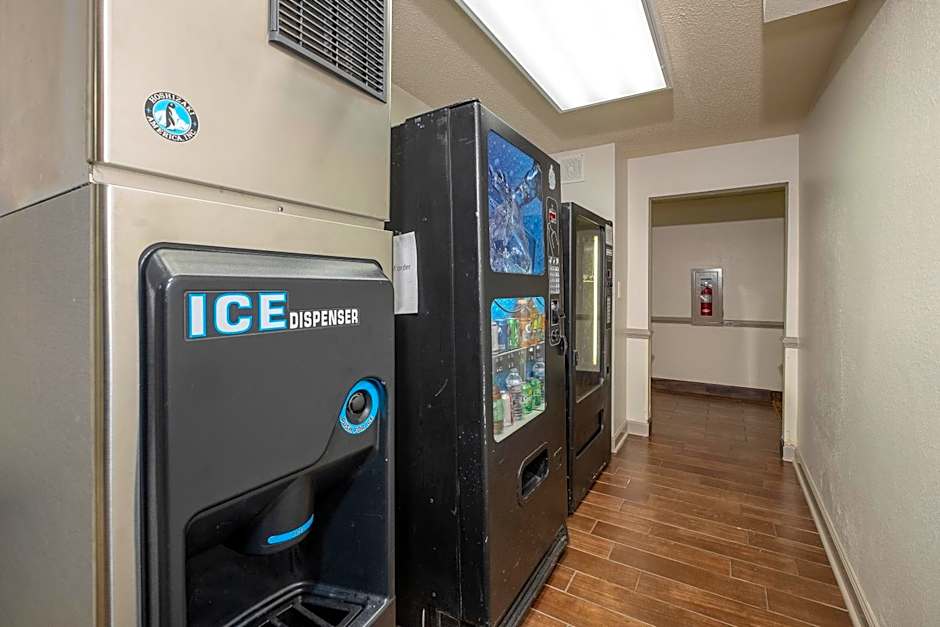 Red Roof Inn Raleigh - North-Crabtree Mall/Lenovo Center