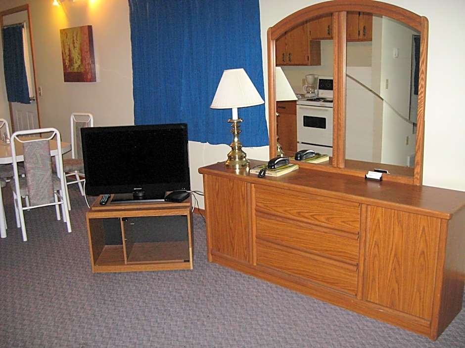 Pals Motel and RV Park