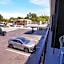 SeaSide Inn & Suites