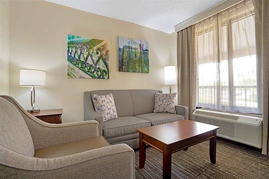 Best Western Inn & Suites Monroe