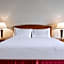 Golden Sails Hotel