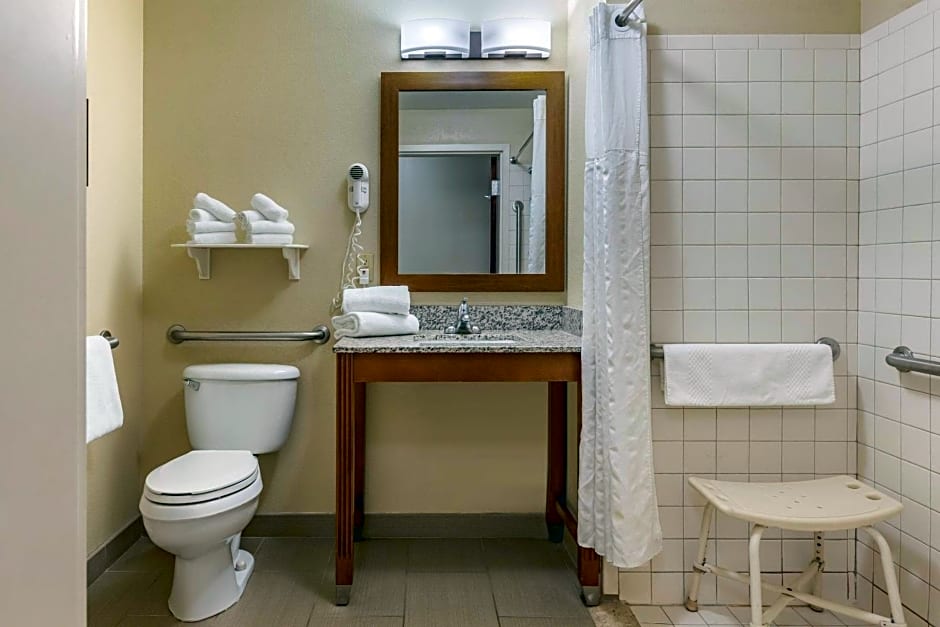 Comfort Inn Warren