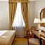 My City Hotel