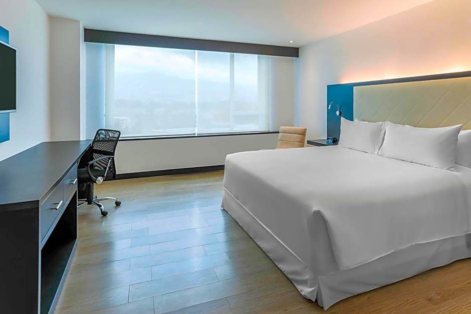 Four Points by Sheraton Cuenca