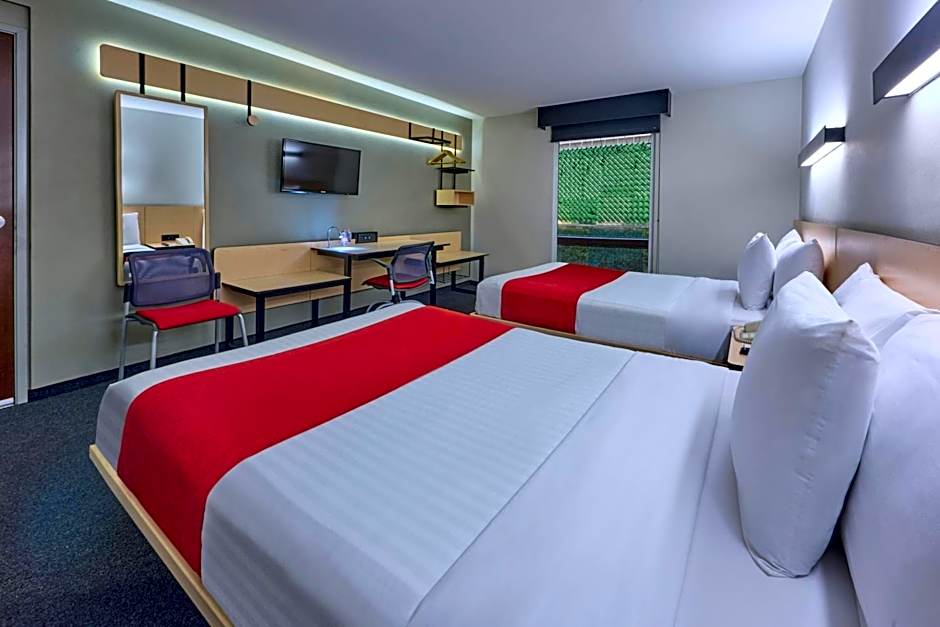 City Express by Marriott Ciudad de México Plaza Central