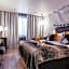Arctic City Hotel