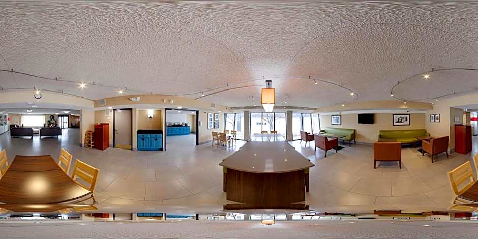 Wingate by Wyndham Lincoln Airport East